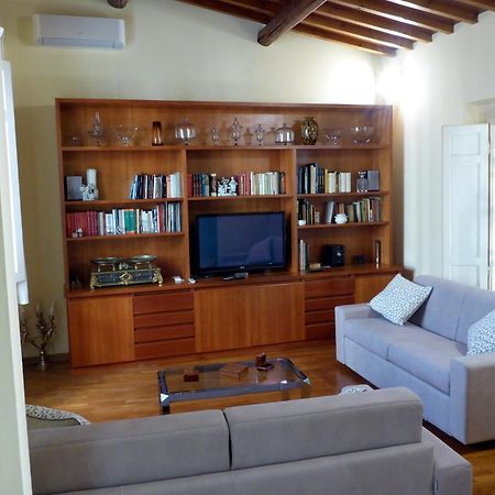 Appartamento La Terrazza Firenze Centro Storico ภายนอก รูปภาพ